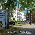 K & R