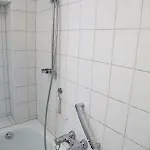K & R Daire Binz